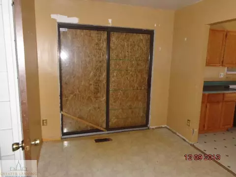 4136 Heathgate Dr, Lansing, MI 48911 photo 4