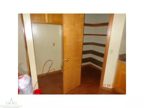 2485 Featherstone Dr, Lansing, MI 48911 photo 6