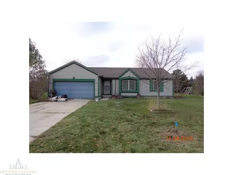 2485 Featherstone Dr, Lansing, MI 48911 photo 1