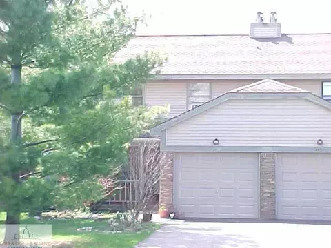 5495 Maple Rdg, Haslett, MI 48840 photo 1