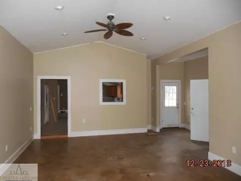 2878 N Ferris Rd, Sumner, MI 48889 photo 5
