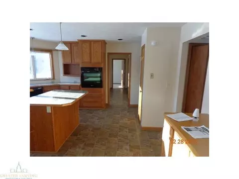 1346 E Grand River Rd, Williamston, MI 48895 photo 7