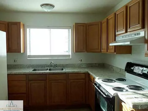 4020 Rivershell, Lansing, MI 48911 photo 4