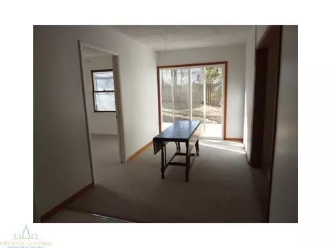 1410 Whyte St, Lansing, MI 48906 photo 4