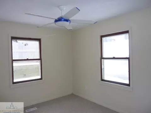 1410 Whyte St, Lansing, MI 48906 photo 11