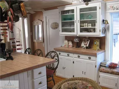 222 W Jefferson, Dimondale, MI 48821 photo 8