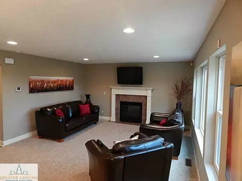 4495 Lavender Ln, Dewitt, MI 48820 photo 11