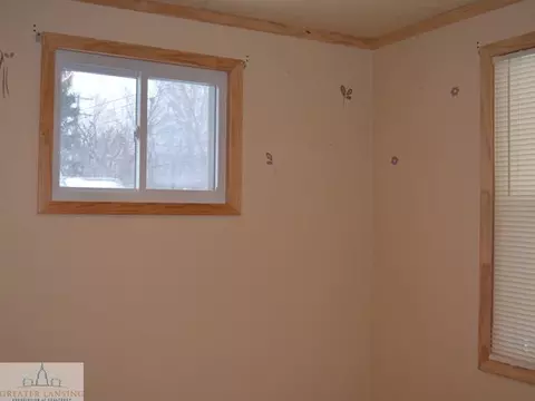 833 Bates St, Lansing, MI 48906 photo 6