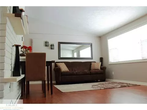 615 Cherry, Dewitt, MI 48820 photo 2