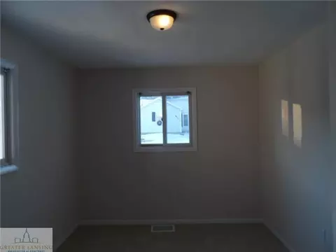14229 Center St, Eagle, MI 48822 photo 8