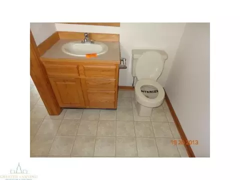 2540 Cunningham Dr, Lansing, MI 48911 photo 7