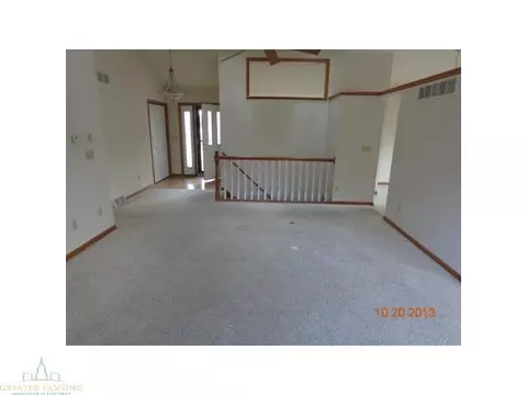 2540 Cunningham Dr, Lansing, MI 48911 photo 3