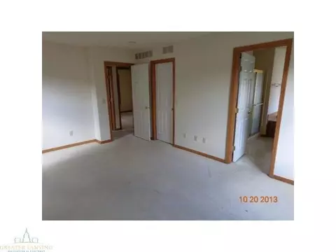 2540 Cunningham Dr, Lansing, MI 48911 photo 11