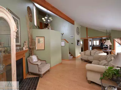 175 Gale, Mason, MI 48854 photo 4