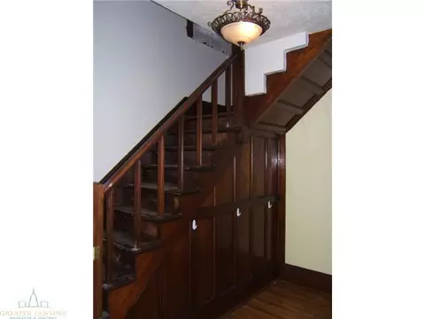 606 E Cass St, Saint Johns, MI 48879 photo 9