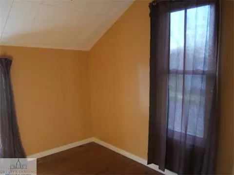 606 E Cass St, Saint Johns, MI 48879 photo 13