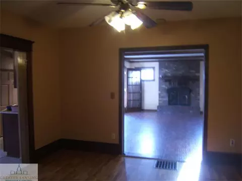 606 E Cass St, Saint Johns, MI 48879 photo 10