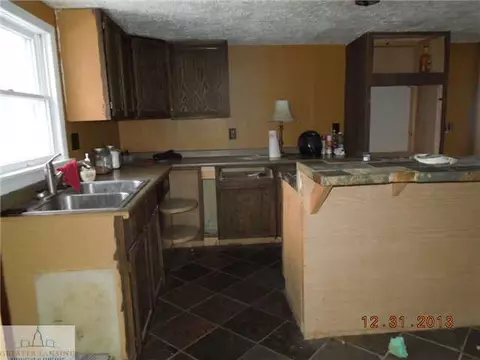 5635 Ann Dr, Bath, MI 48808 photo 4