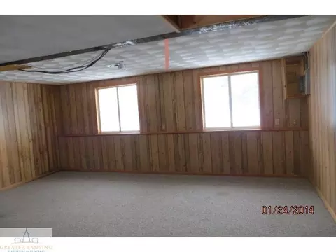 11094 Upton Rd, Bath, MI 48808 photo 9