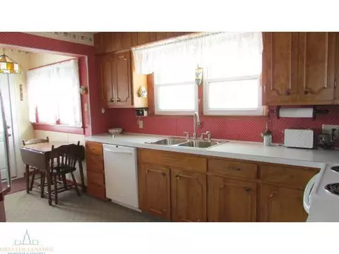 502 E Ash St, Mason, MI 48854 photo 7