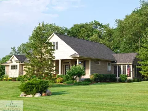 15209 Classic Dr, Bath, MI 48808 photo 15
