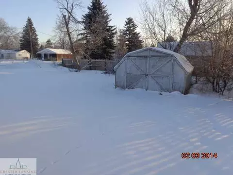 1005 Tracy St, Owosso, MI 48867 photo 2