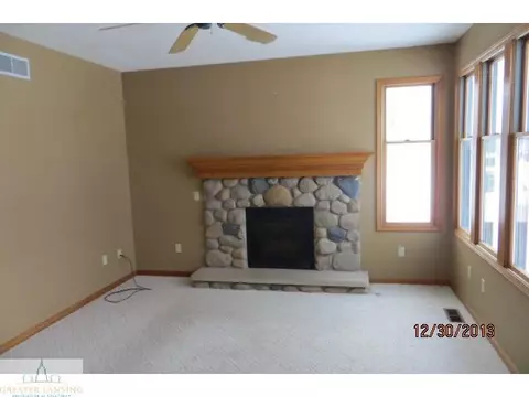 10250 S Wright Rd, Eagle, MI 48822 photo 5