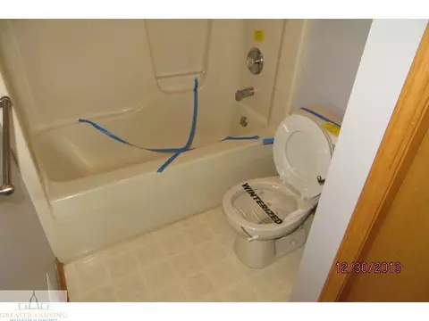 10250 S Wright Rd, Eagle, MI 48822 photo 11
