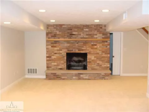 403 Beech, Charlotte, MI 48813 photo 16