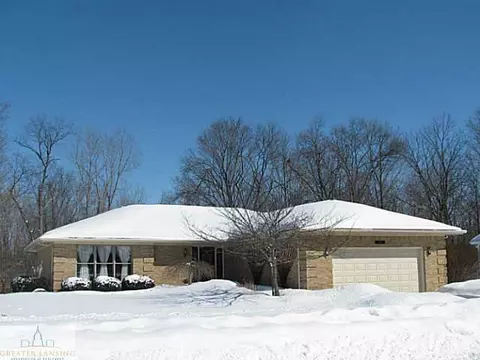 1085 Brookside Dr, Grand Ledge, MI 48837 photo 1