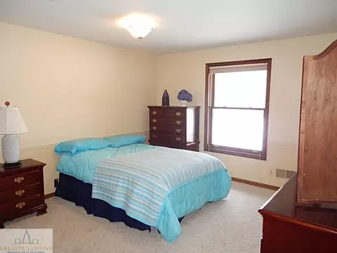 1085 Brookside Dr, Grand Ledge, MI 48837 photo 20