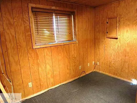 1910 Carson St, Lansing, MI 48911 photo 13