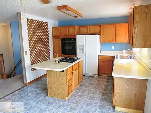 1910 Carson St, Lansing, MI 48911 photo 4