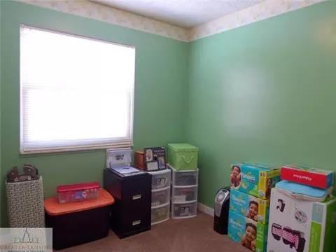 301 Valley Ct, Perry, MI 48872 photo 8