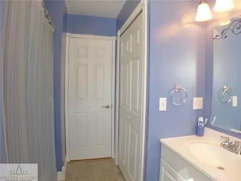 301 Valley Ct, Perry, MI 48872 photo 9