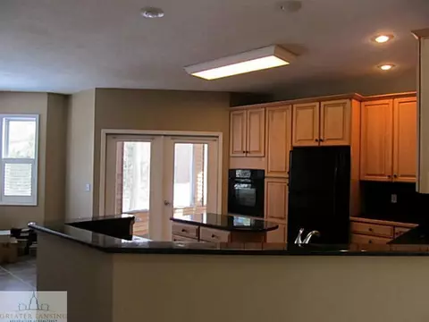 1802 Persimmon Path, Holt, MI 48842 photo 6