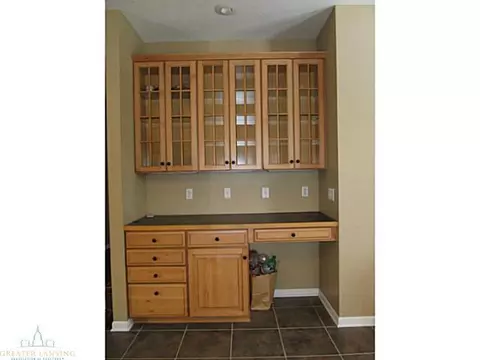 1802 Persimmon Path, Holt, MI 48842 photo 8