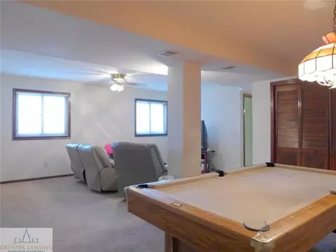 301 Creeping Brook Ln, Dewitt, MI 48820 photo 16
