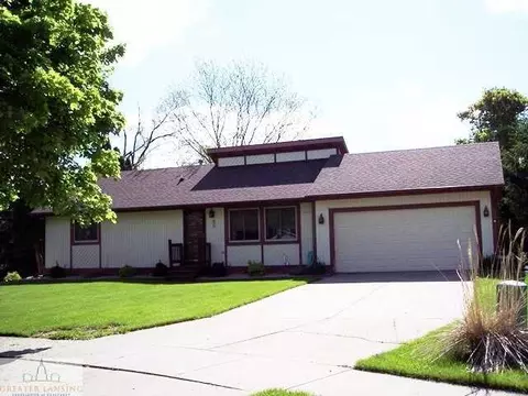 301 Creeping Brook Ln, Dewitt, MI 48820 photo 1