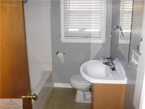 723 Fitting, Lansing, MI 48917 photo 15