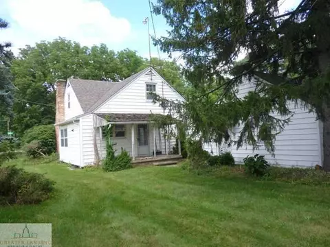 5839 Lake Dr, Haslett, MI 48840 photo 25