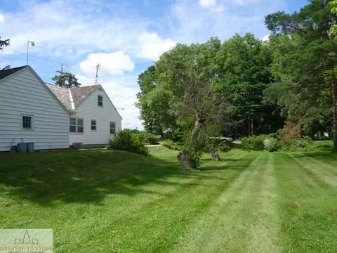 5839 Lake Dr, Haslett, MI 48840 photo 23