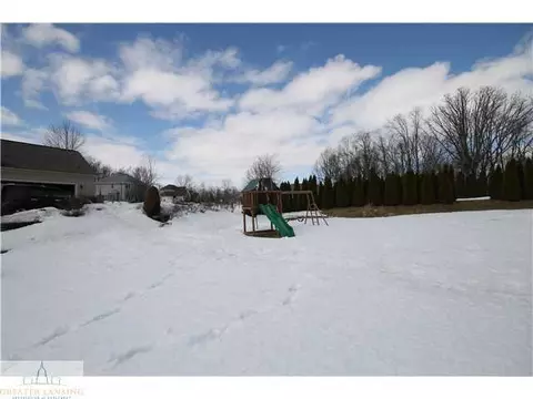 506 Dewitt Dr, Dewitt, MI 48820 photo 22