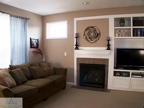 2017 Arbor, Dewitt, MI 48820 photo 2