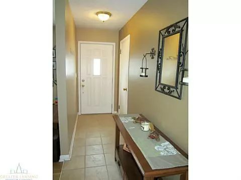 8622 Juniper St, Lansing, MI 48917 photo 2