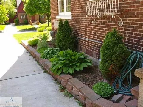 430 Everett, Lansing, MI 48915 photo 21