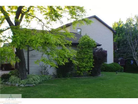 913 E Herbison, Dewitt, MI 48820 photo 21