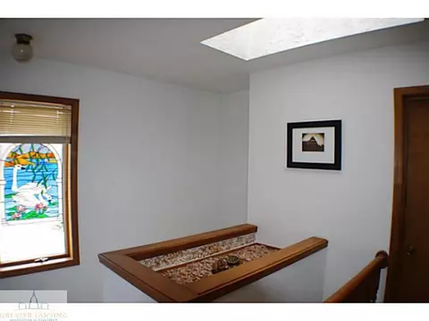 913 E Herbison, Dewitt, MI 48820 photo 15