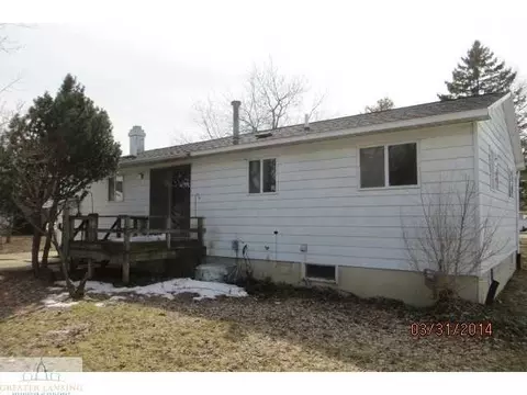 621 S Jeffery Ave, Ithaca, MI 48847 photo 2