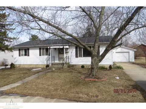 621 S Jeffery Ave, Ithaca, MI 48847 photo 1